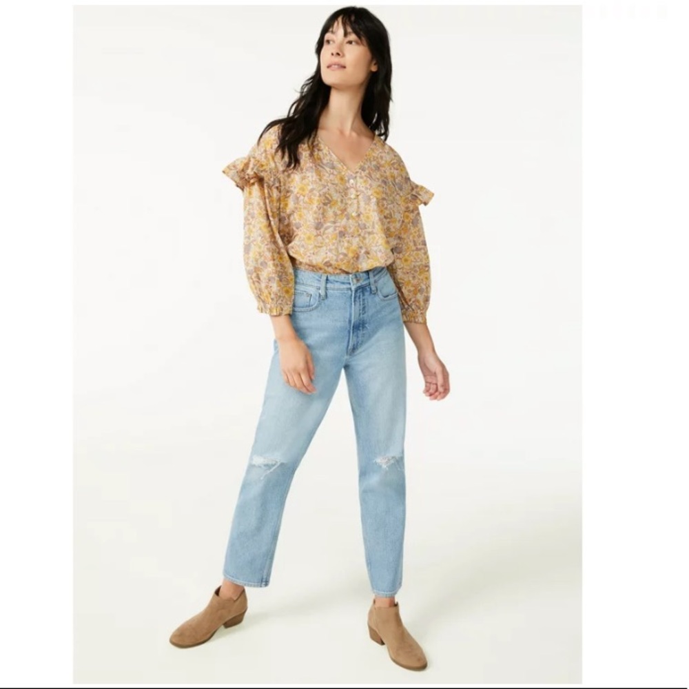 Free Assembly Women's Ruffle Sleeve Top in travertine stone size medium